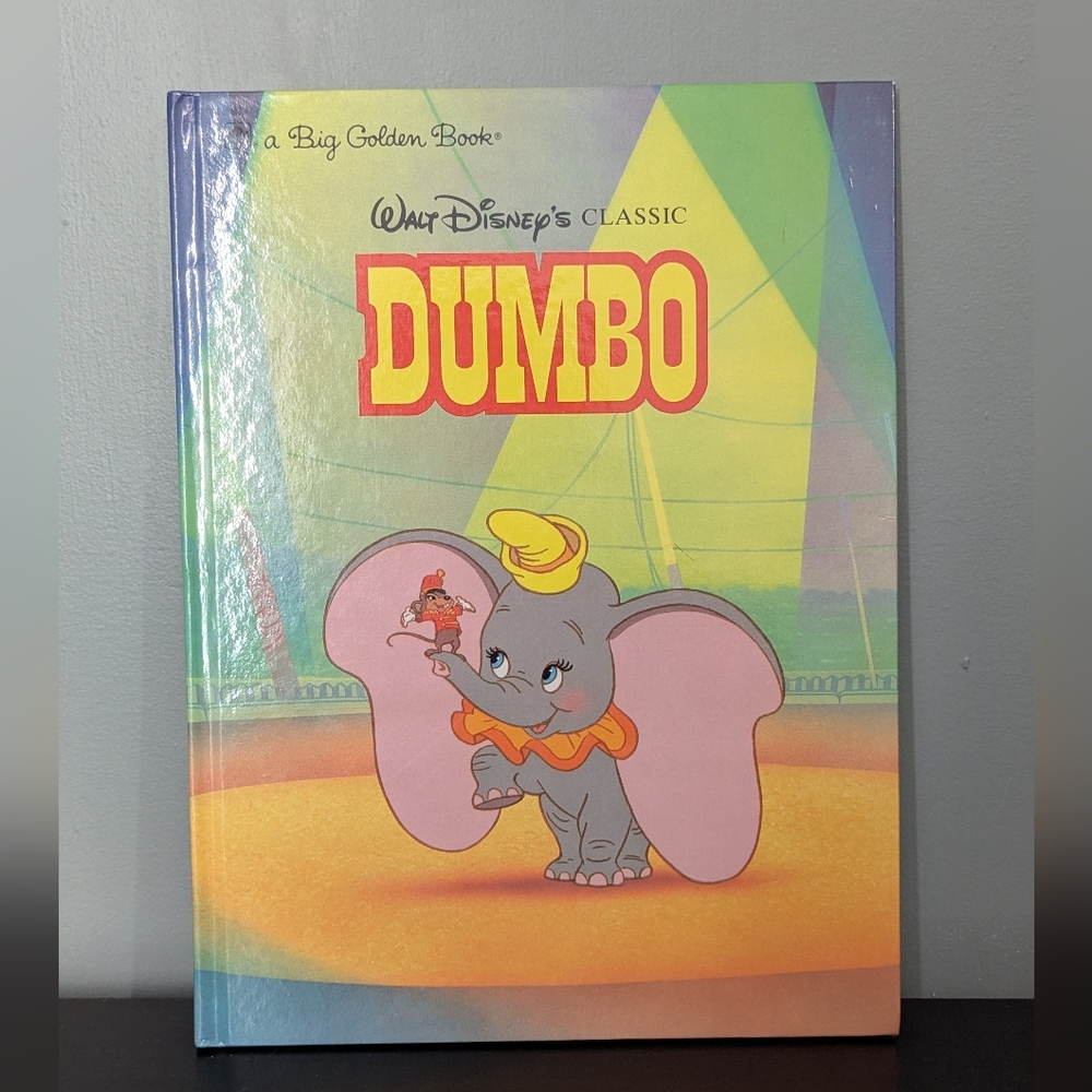 A‎ Big Golden Book Vintage Walt Disney's Classic Dumbo Children's Book 80's